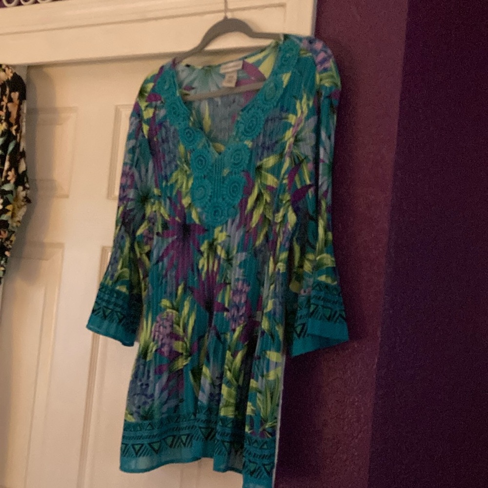 Vibrant Floral Tunic blouse